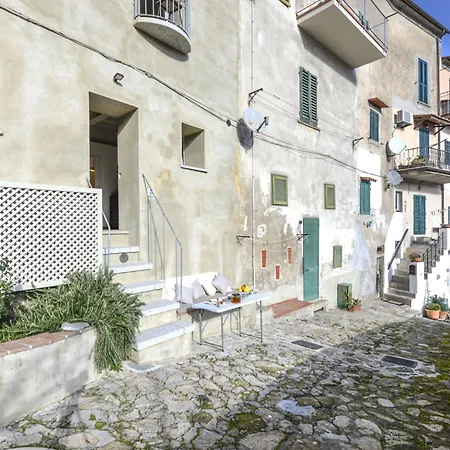 Noce By Interhome * 마르차나